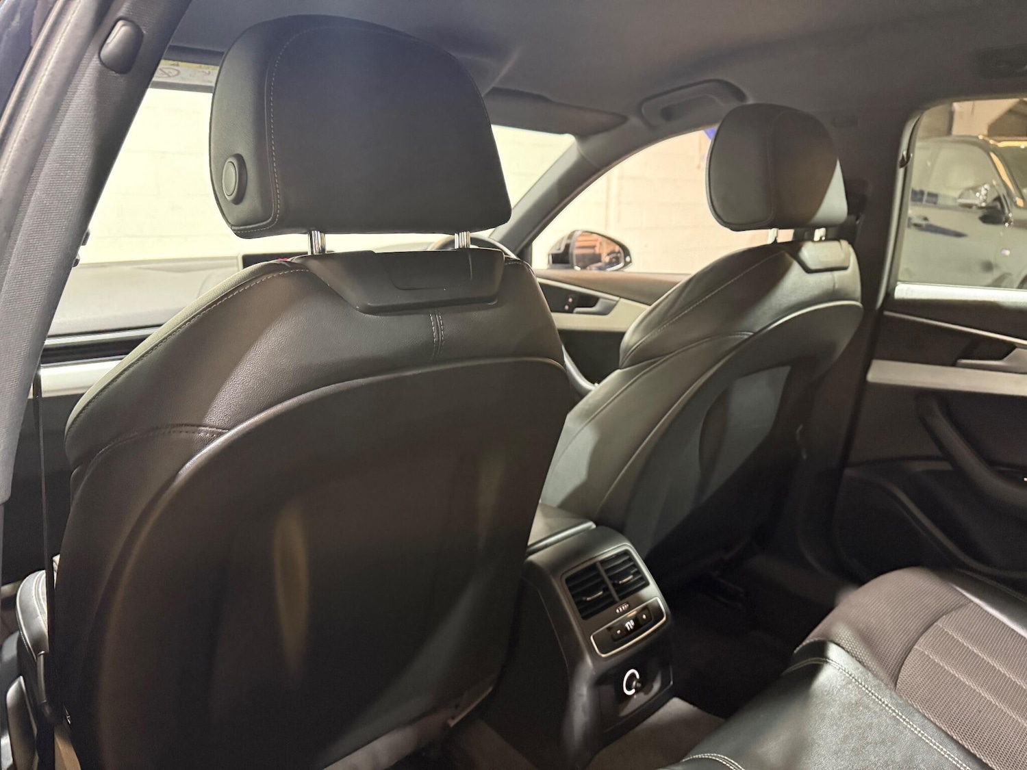 Used Audi A4 2017 for sale - 76989570: Photo 50