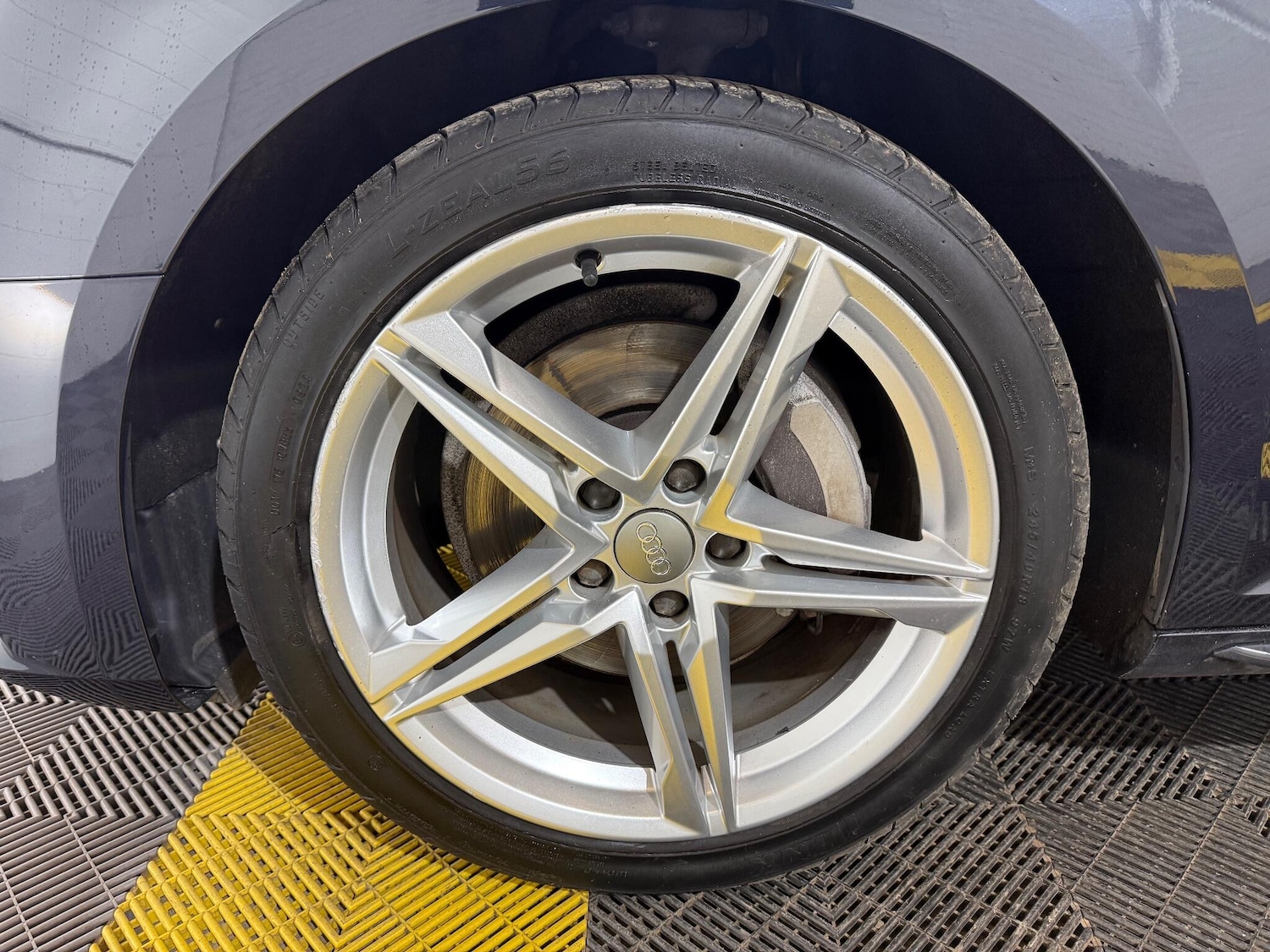 Used Audi A4 2017 for sale - 76989570: Photo 65