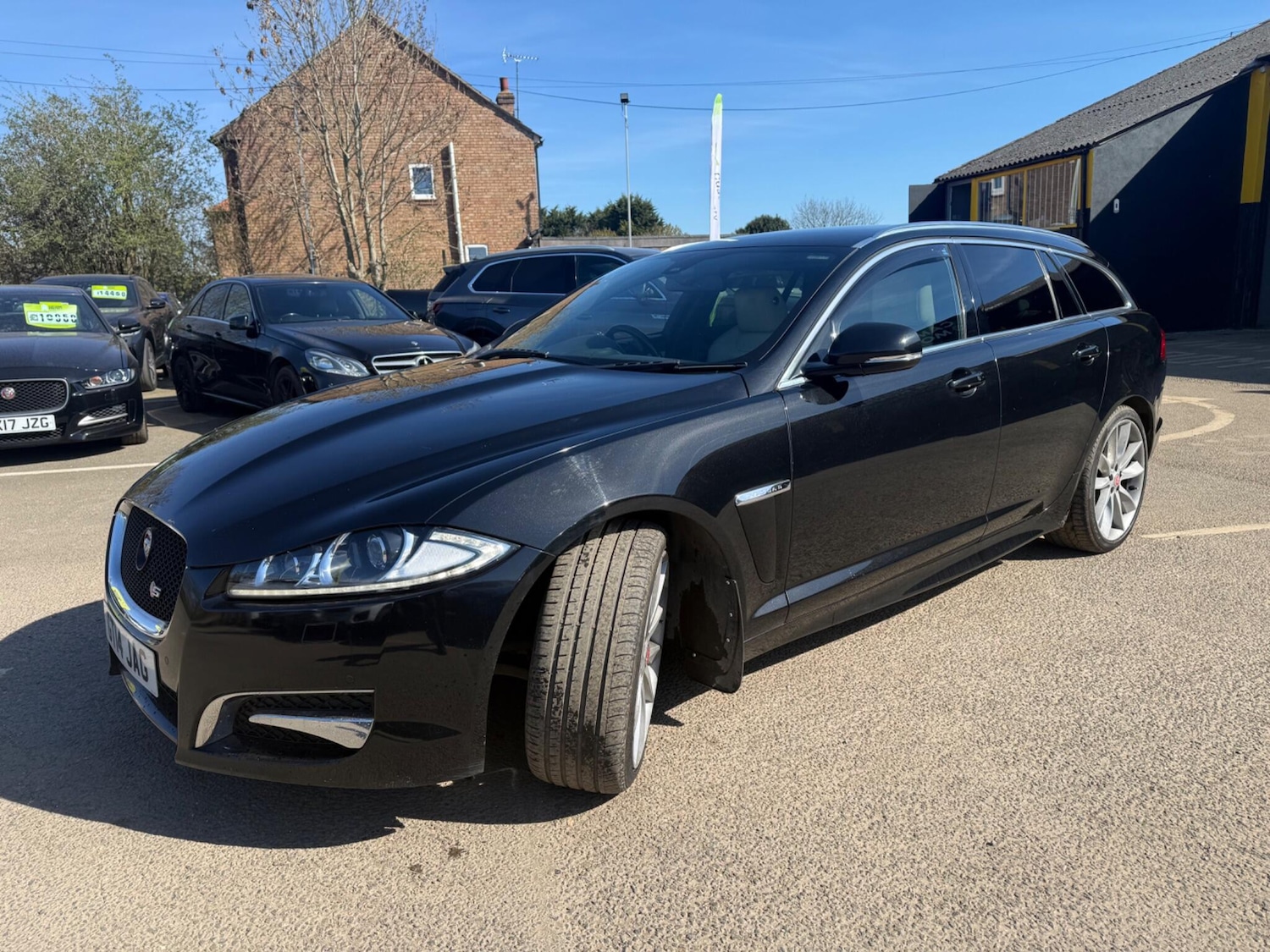 Used Jaguar XF 2014 for sale - 77978328: Photo 8