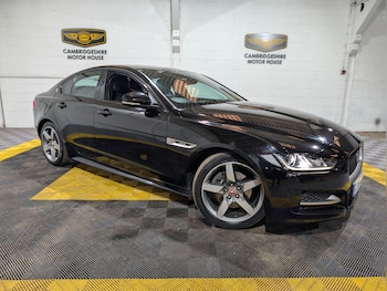 Used Jaguar XE 2017 for sale - 79361924: Photo