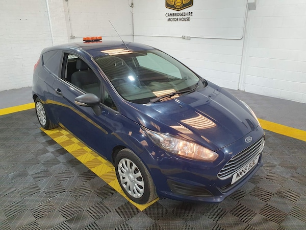 Used Ford Fiesta Van 2016 for sale - 74383979: Photo 19