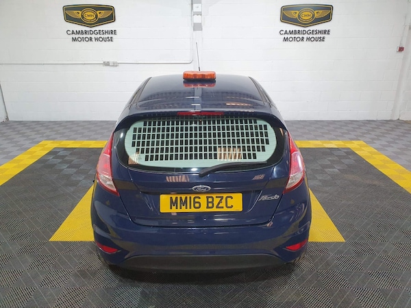 Used Ford Fiesta Van 2016 for sale - 74383979: Photo 66