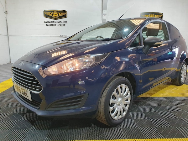 Used Ford Fiesta Van 2016 for sale - 74383979: Photo 9