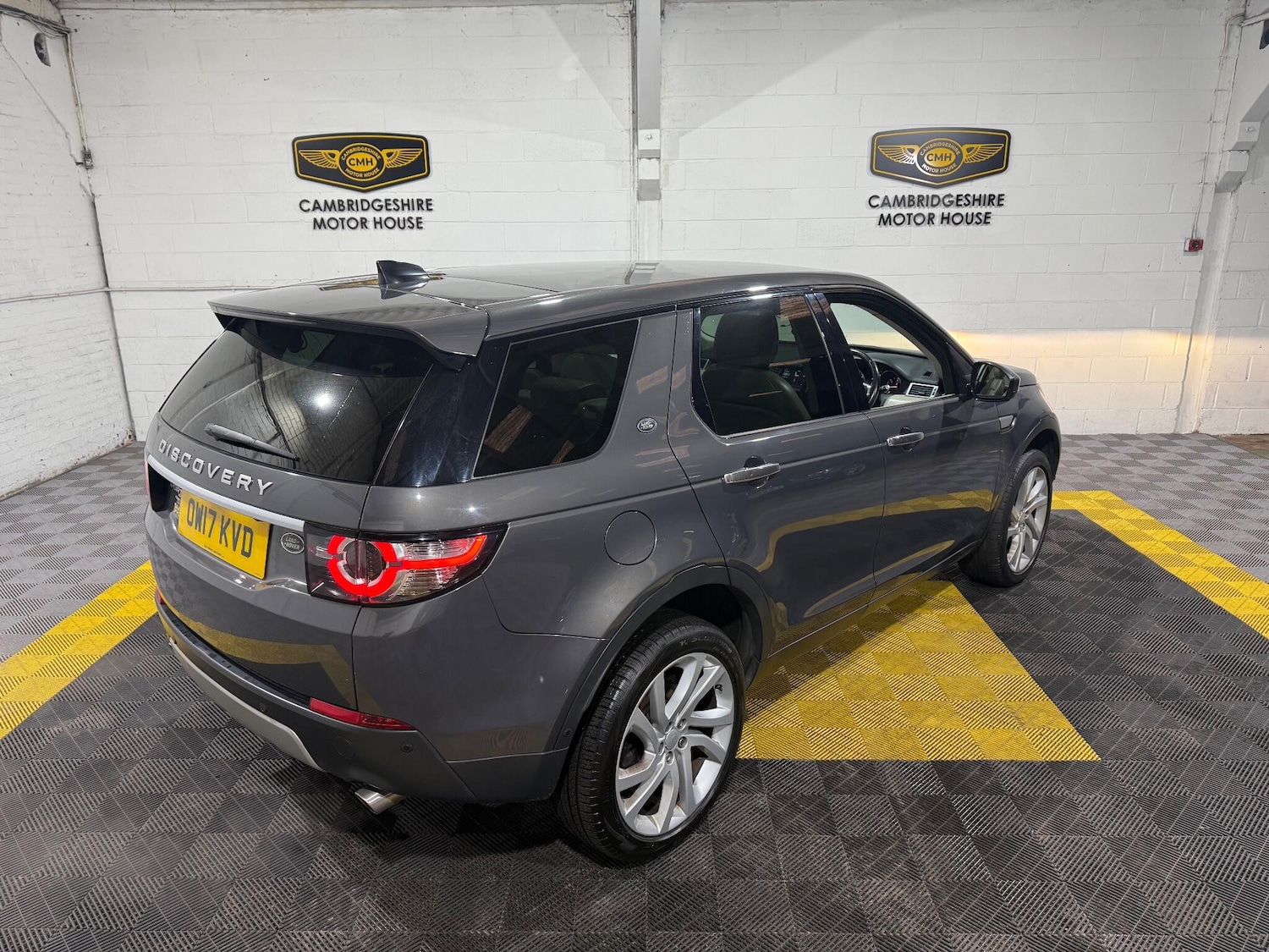 Used Land Rover Discovery Sport 2017 for sale - 76865994: Photo 23