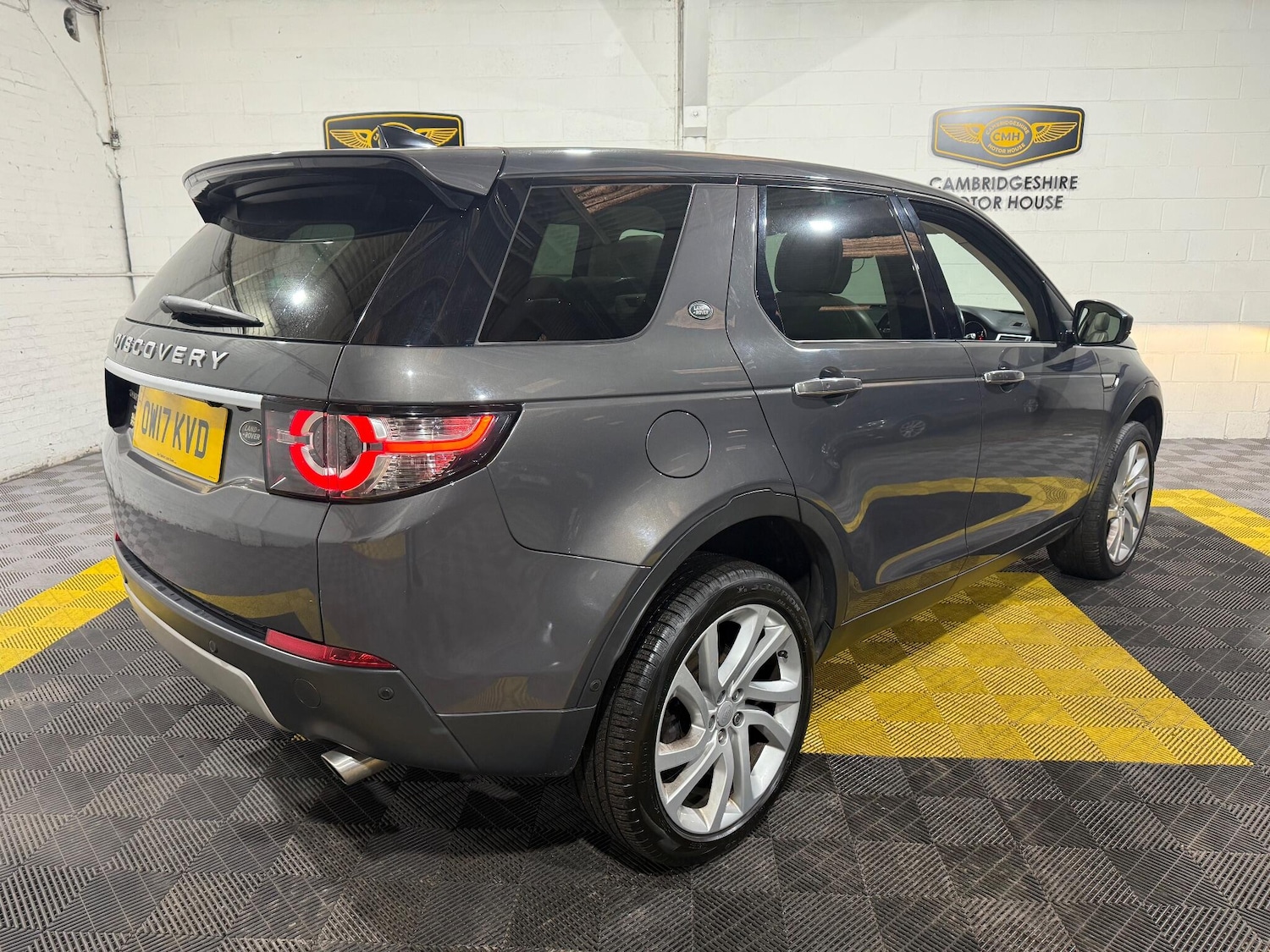 Used Land Rover Discovery Sport 2017 for sale - 76865994: Photo 6