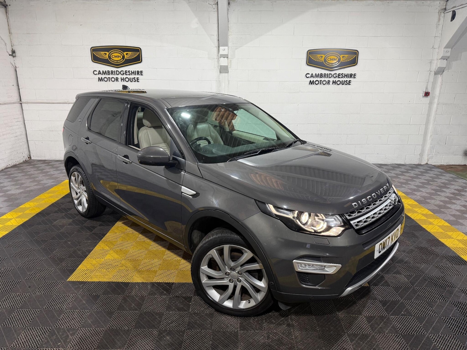 Used Land Rover Discovery Sport 2017 for sale - 76865994: Photo 69