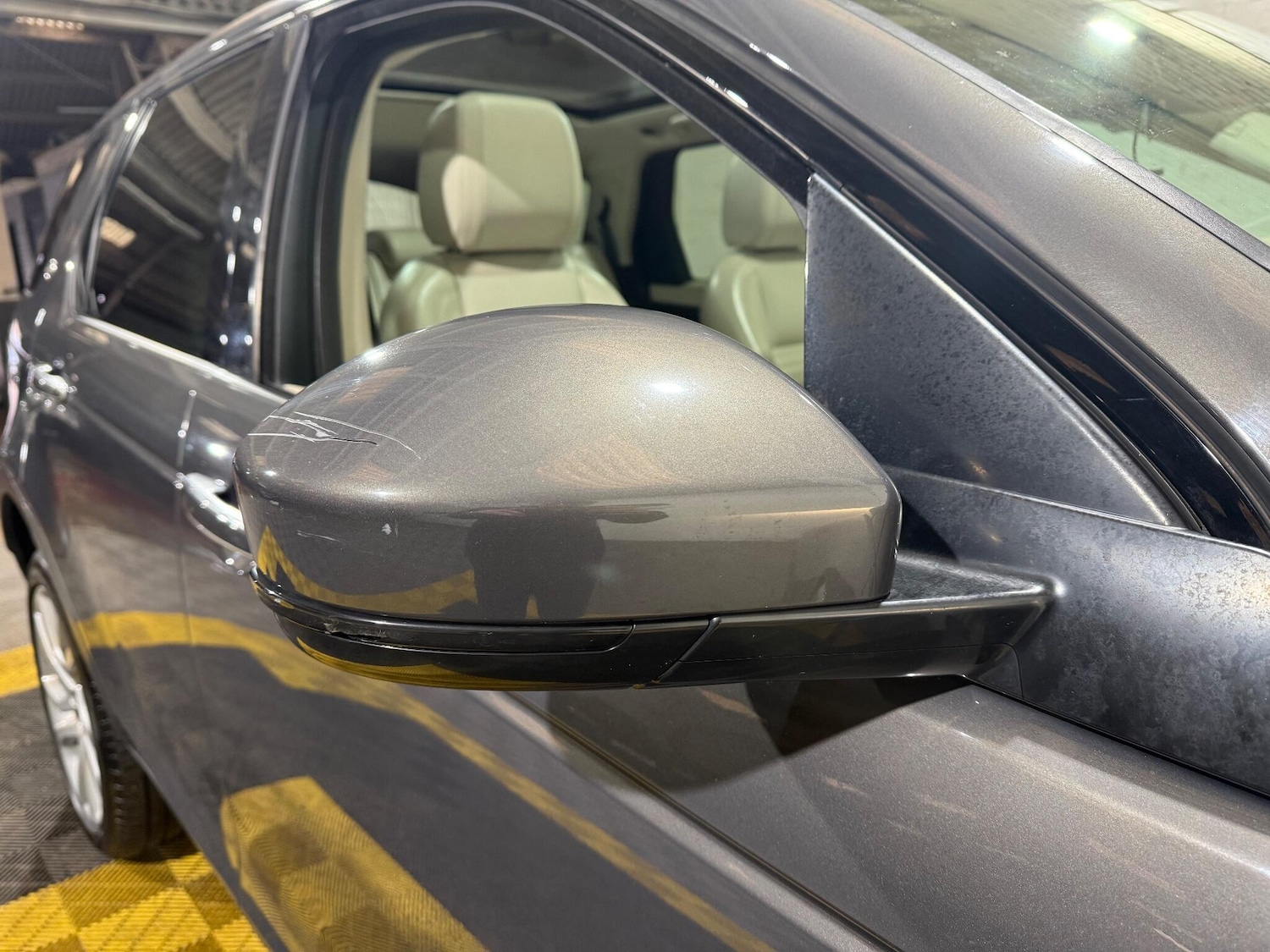 Used Land Rover Discovery Sport 2017 for sale - 76865994: Photo 75