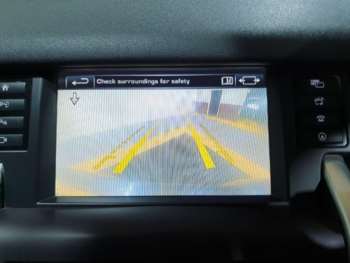 Used Land Rover Discovery Sport 2016 for sale - 73236417: Photo