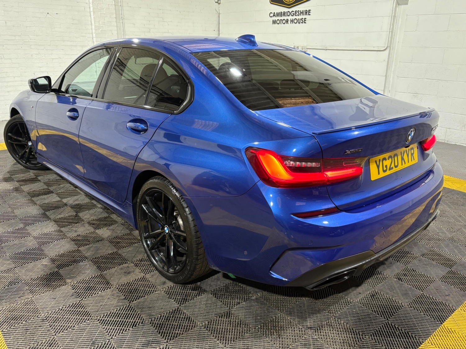 Used BMW 3 Series 2020 for sale - 77050115: Photo 2