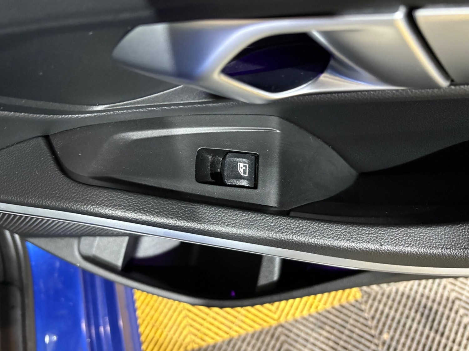 Used BMW 3 Series 2020 for sale - 77050115: Photo 46