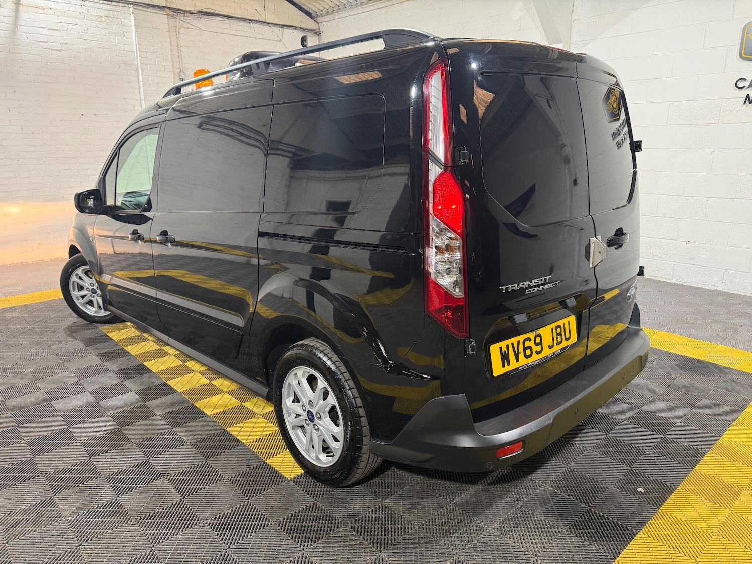Used Ford Transit Connect 2019 for sale - 76645678: Photo 2