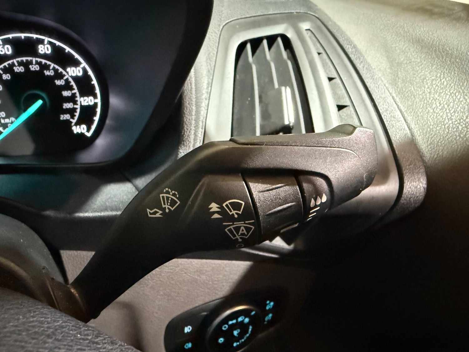 Used Ford Transit Connect 2019 for sale - 76645678: Photo 33