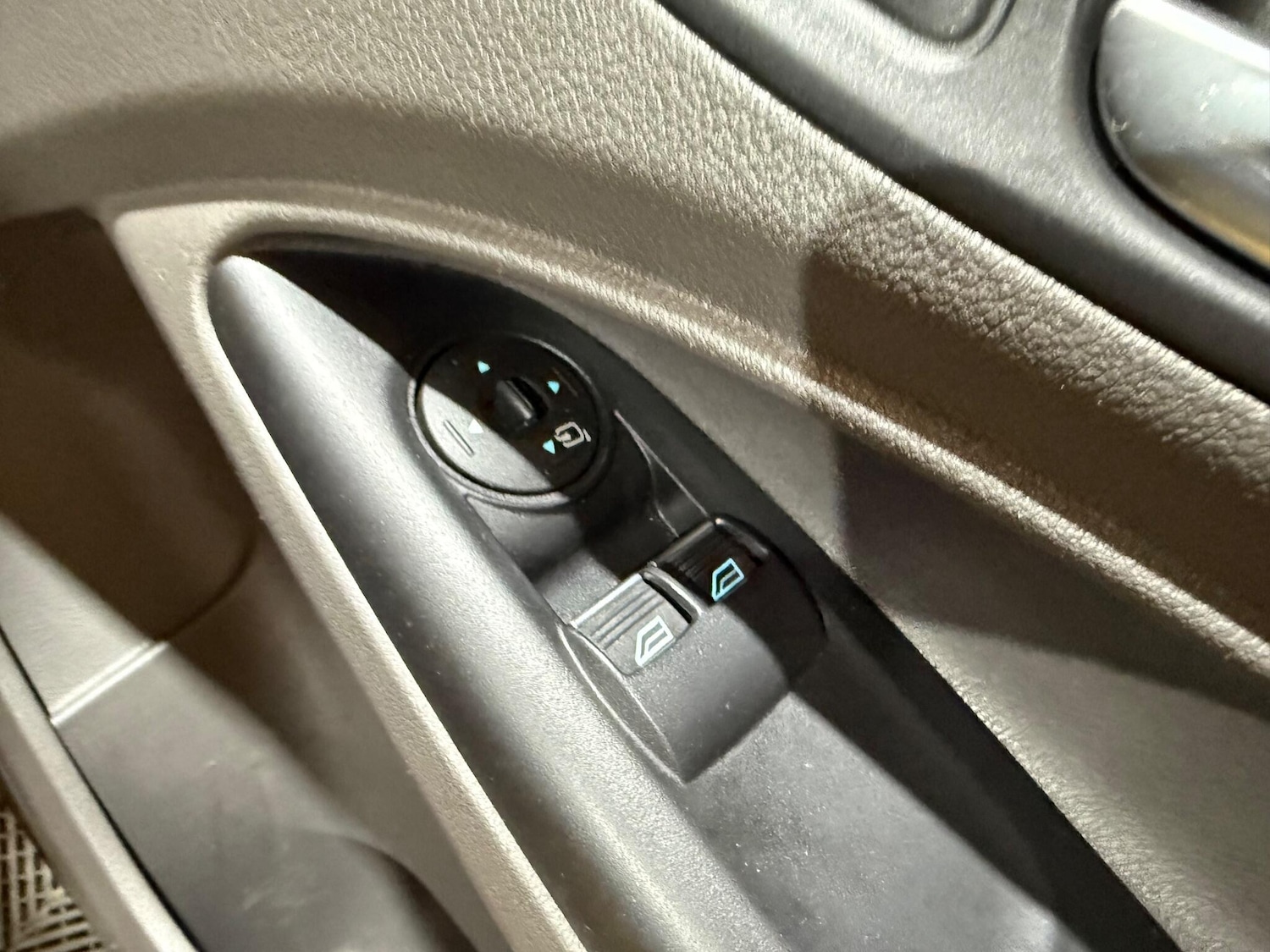 Used Ford Transit Connect 2019 for sale - 76645678: Photo 40