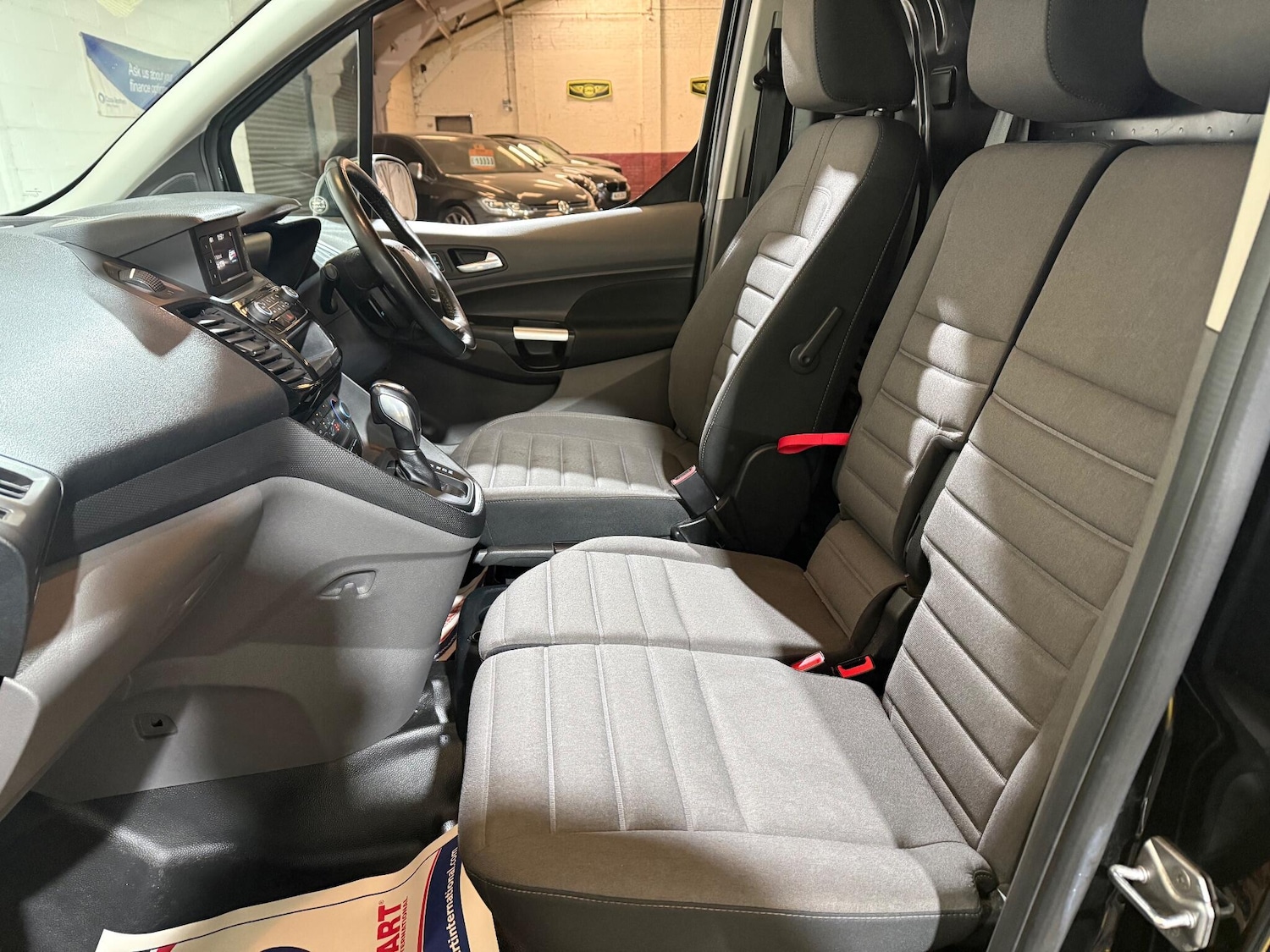 Used Ford Transit Connect 2019 for sale - 76645678: Photo 43