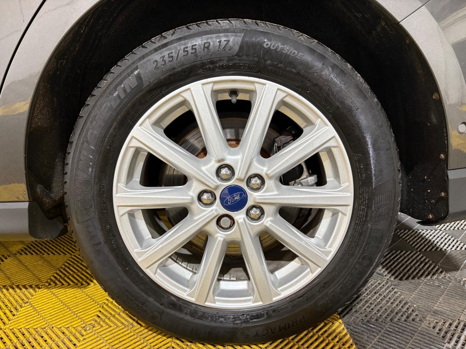 Used Ford Galaxy 2017 for sale - 76608139: Photo 13