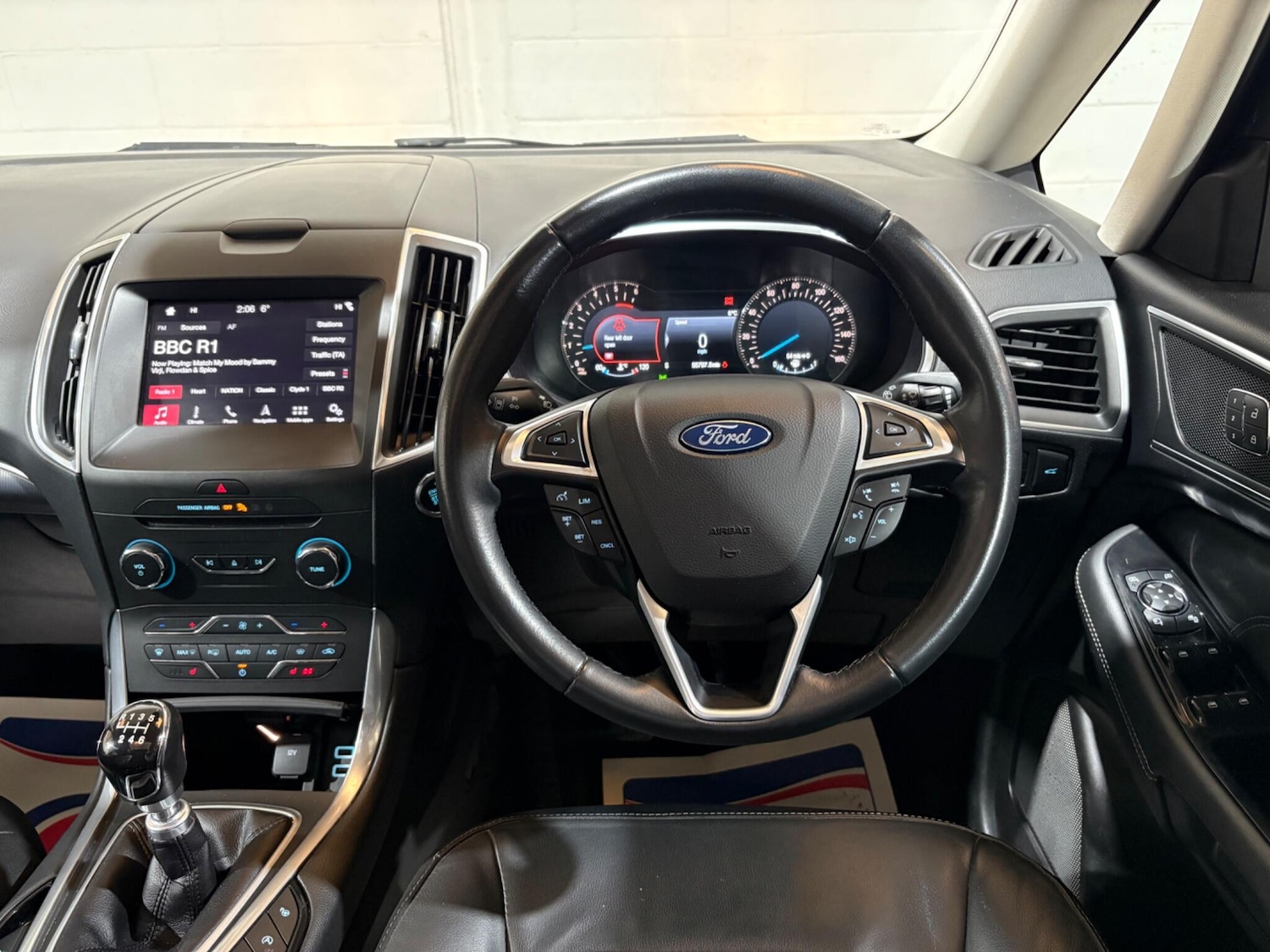 Used Ford Galaxy 2017 for sale - 76608139: Photo 14