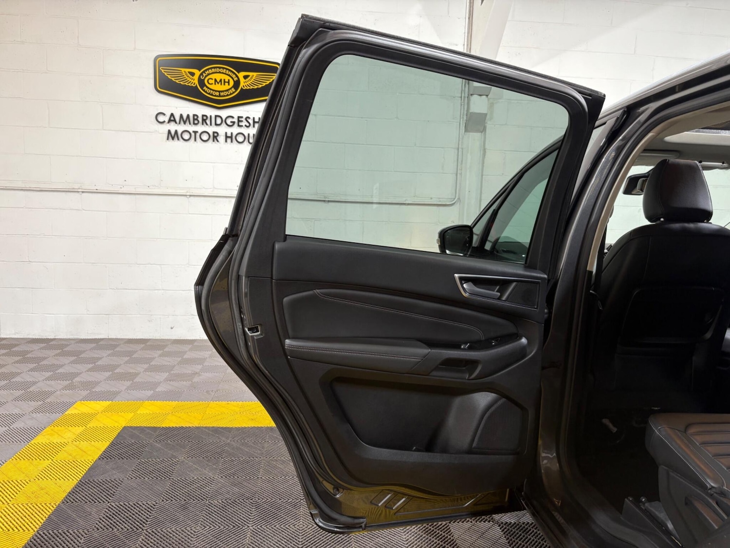 Used Ford Galaxy 2017 for sale - 76608139: Photo 19