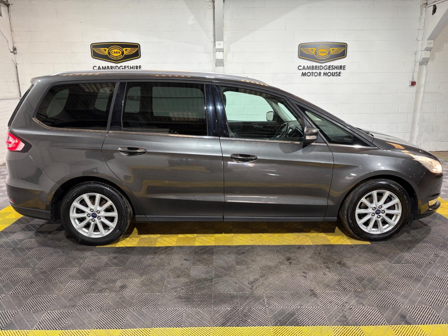 Used Ford Galaxy 2017 for sale - 76608139: Photo 50
