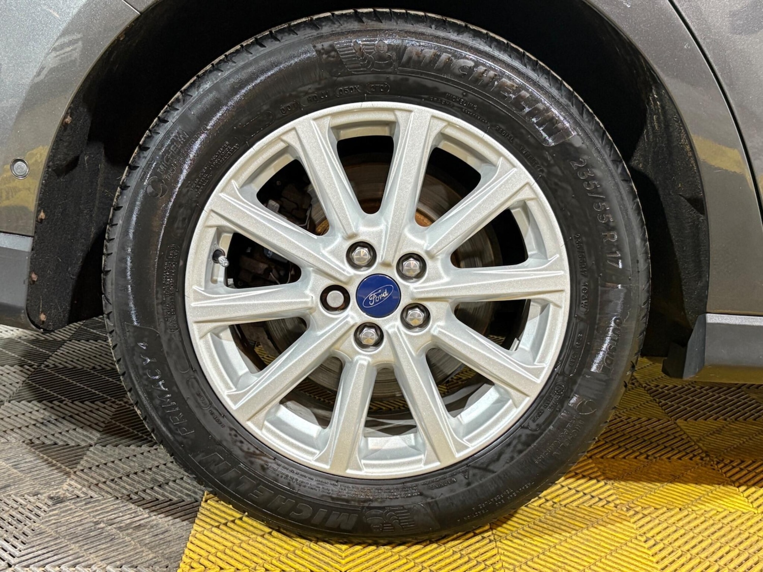 Used Ford Galaxy 2017 for sale - 76608139: Photo 52