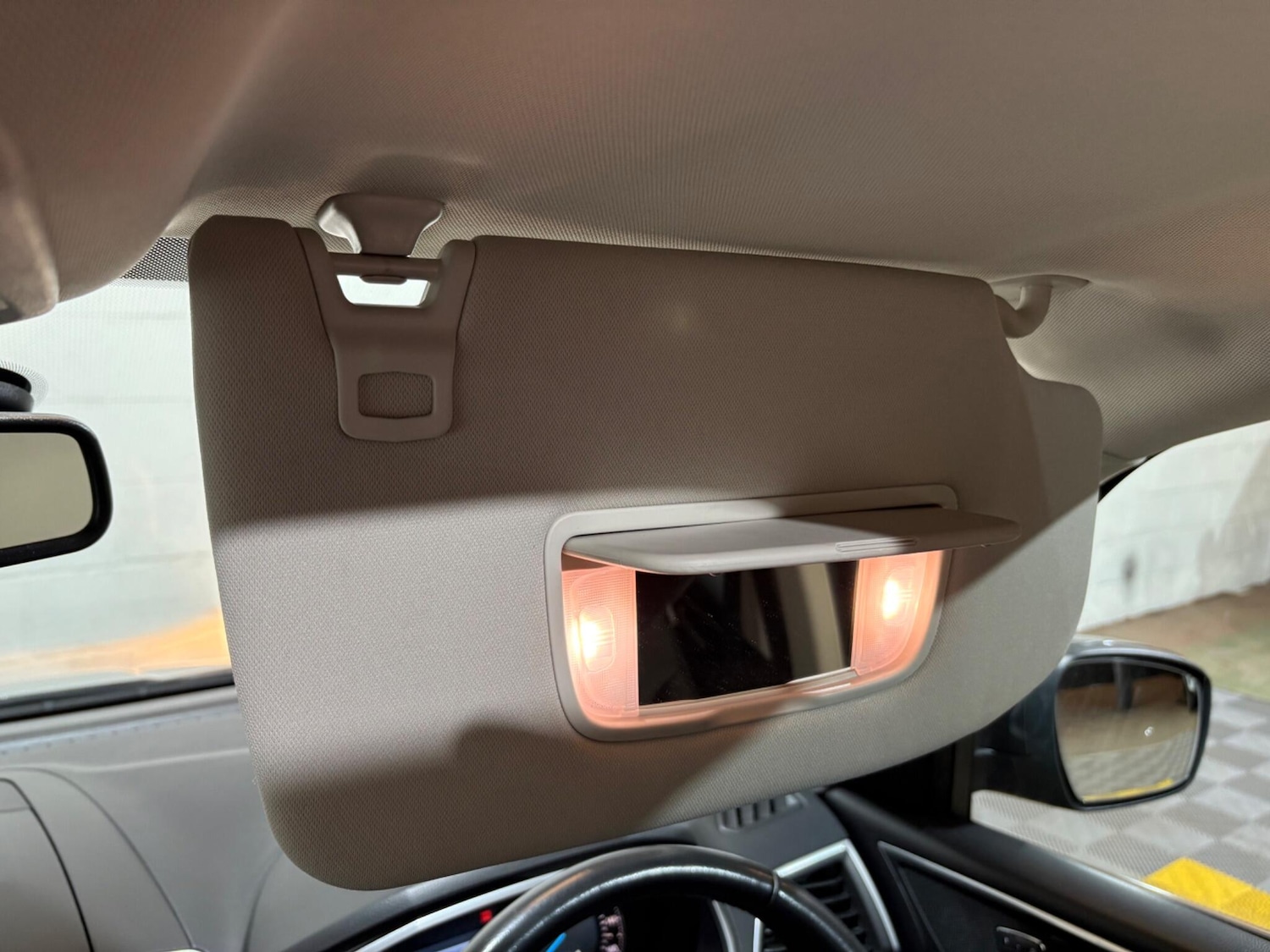 Used Ford Galaxy 2017 for sale - 76608139: Photo 61