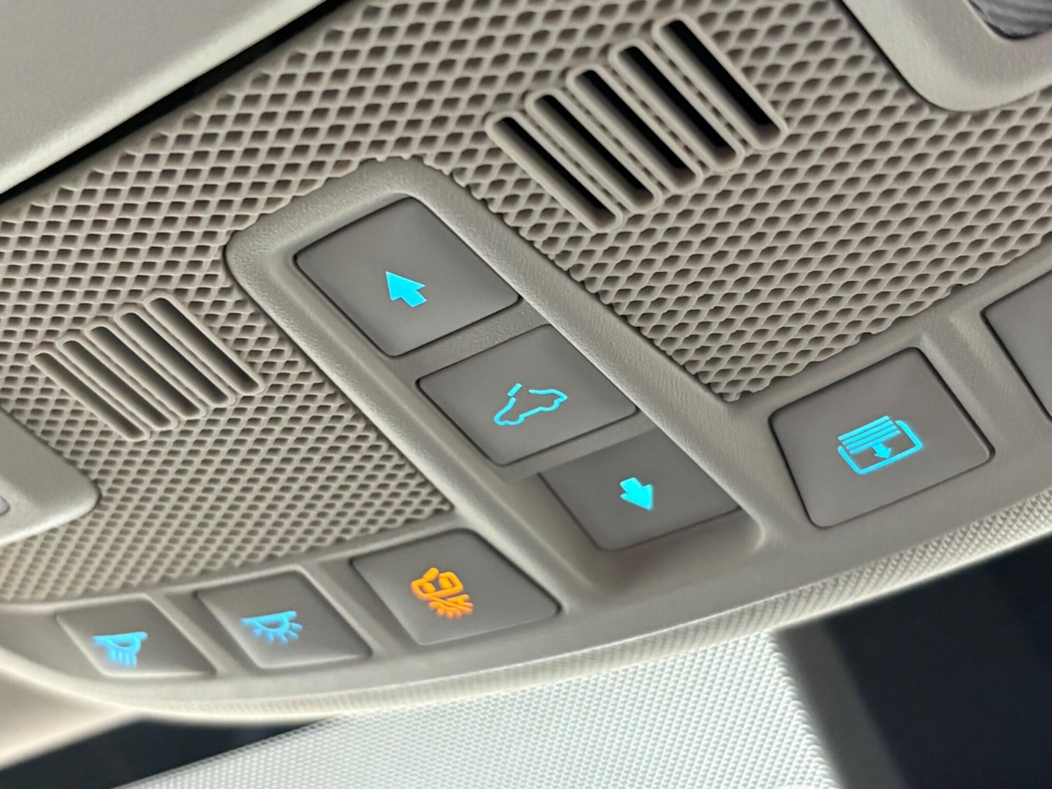 Used Ford Galaxy 2017 for sale - 76608139: Photo 63