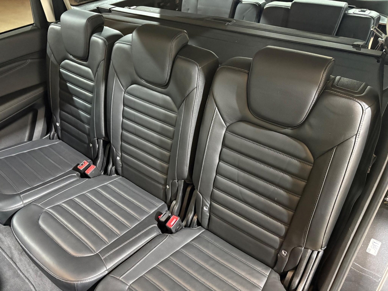 Used Ford Galaxy 2017 for sale - 76608139: Photo 7