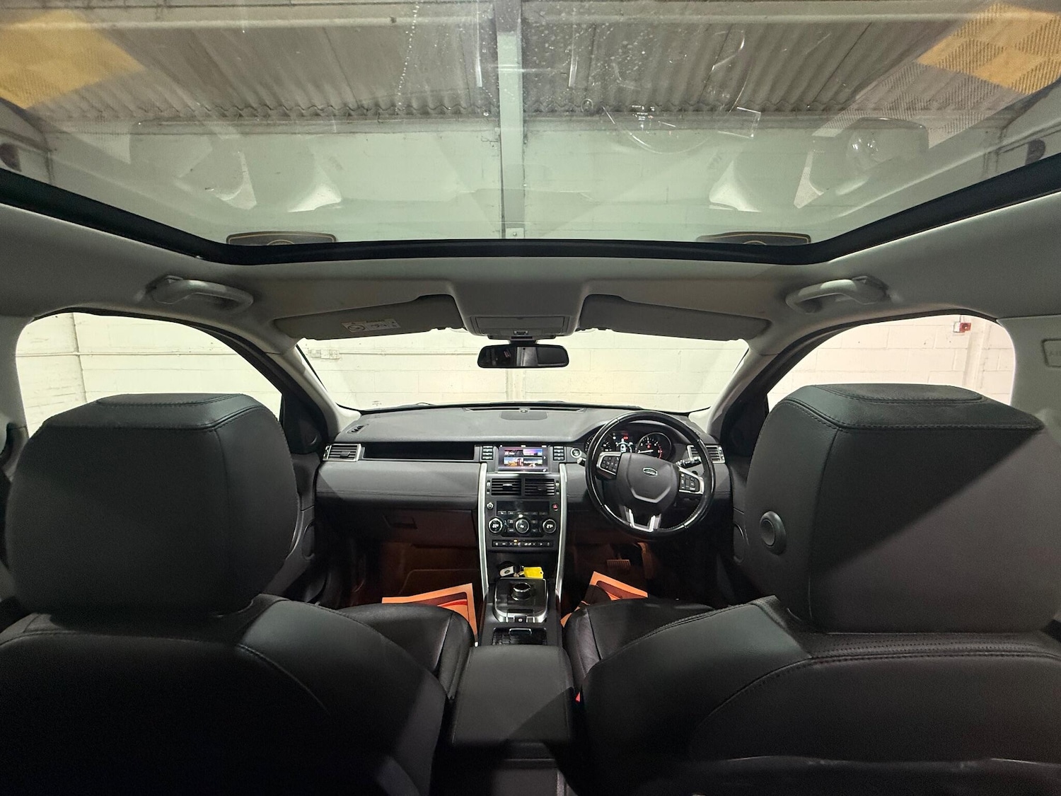 Used Land Rover Discovery Sport 2018 for sale - 77315206: Photo 3