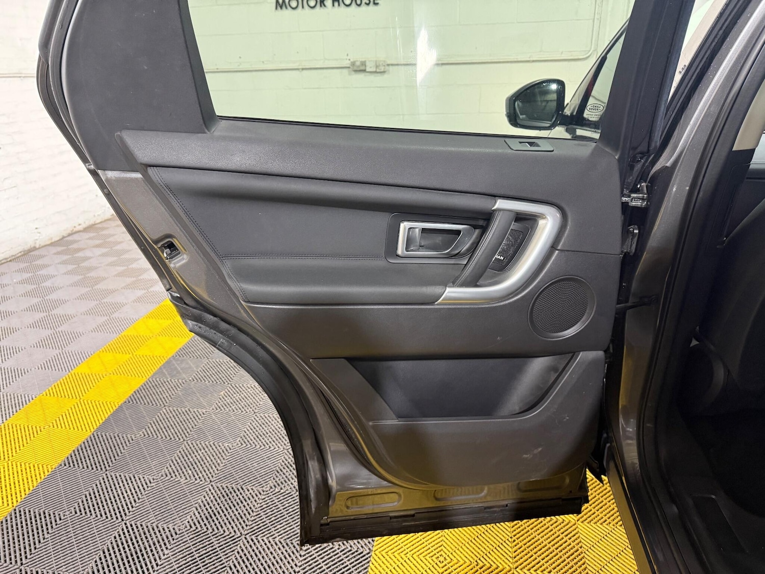 Used Land Rover Discovery Sport 2018 for sale - 77315206: Photo 53