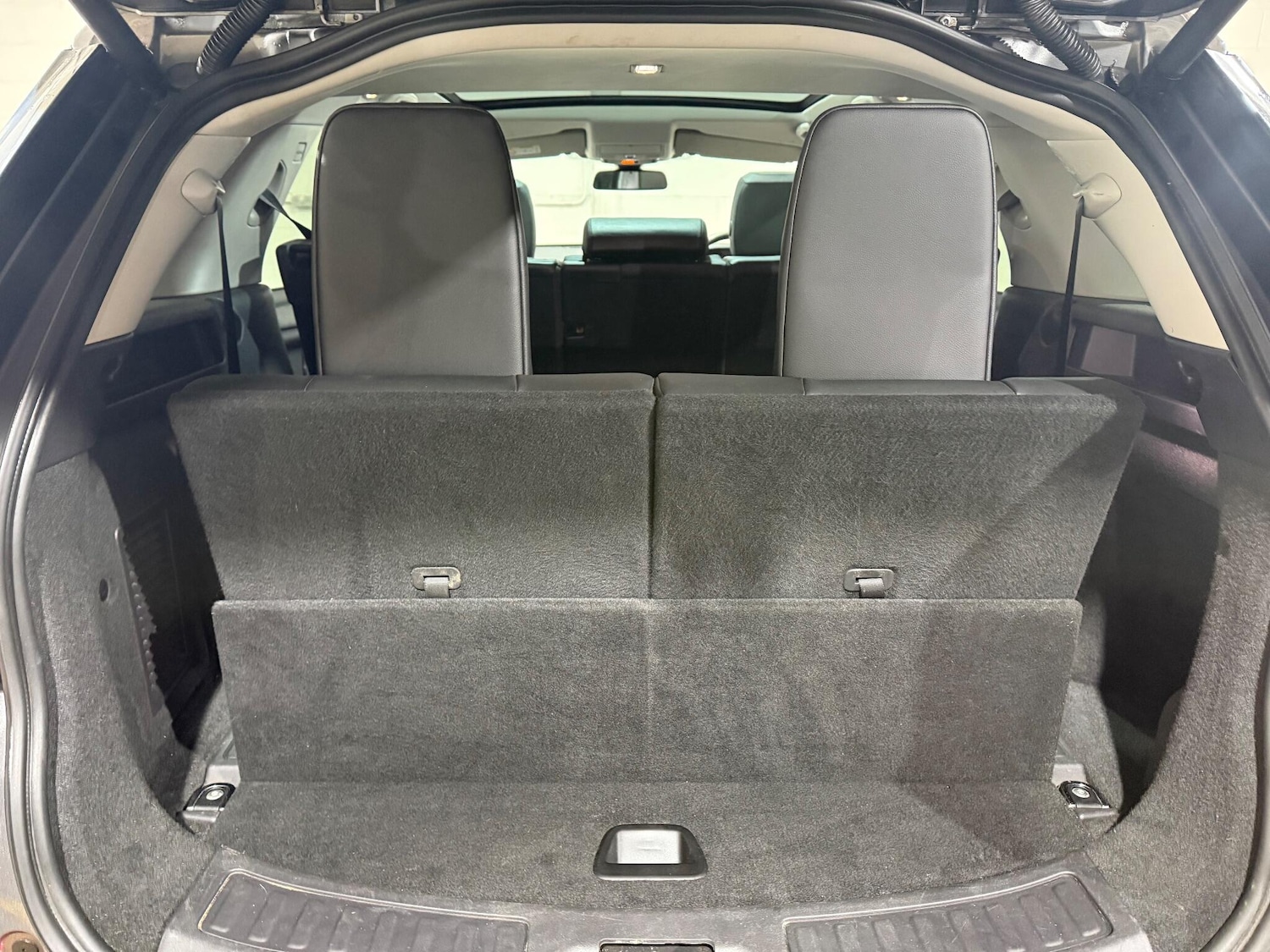 Used Land Rover Discovery Sport 2018 for sale - 77315206: Photo 81