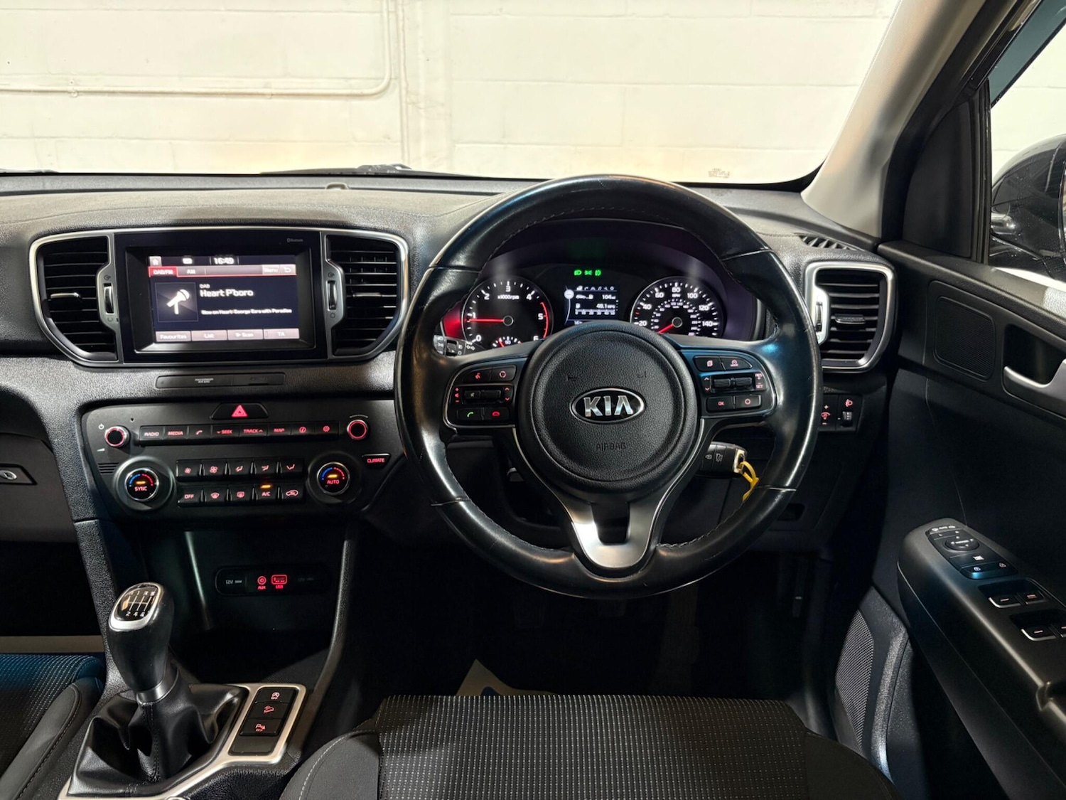 Used Kia Sportage 2018 for sale - 76993585: Photo 34