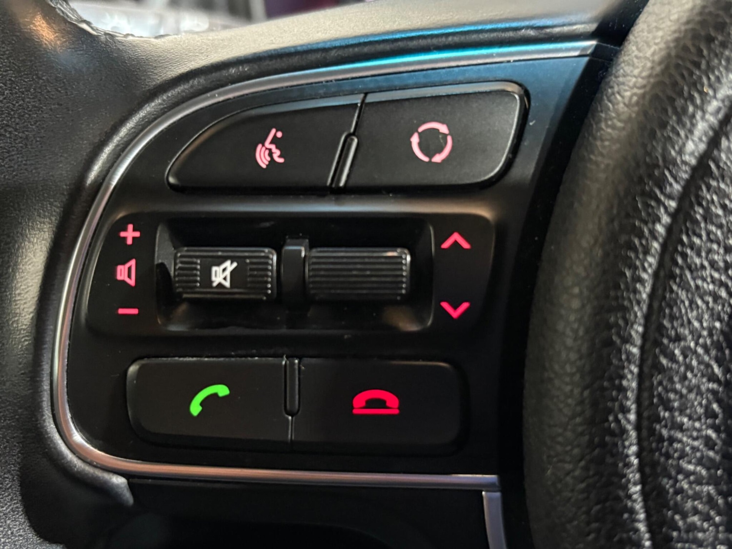 Used Kia Sportage 2018 for sale - 76993585: Photo 62