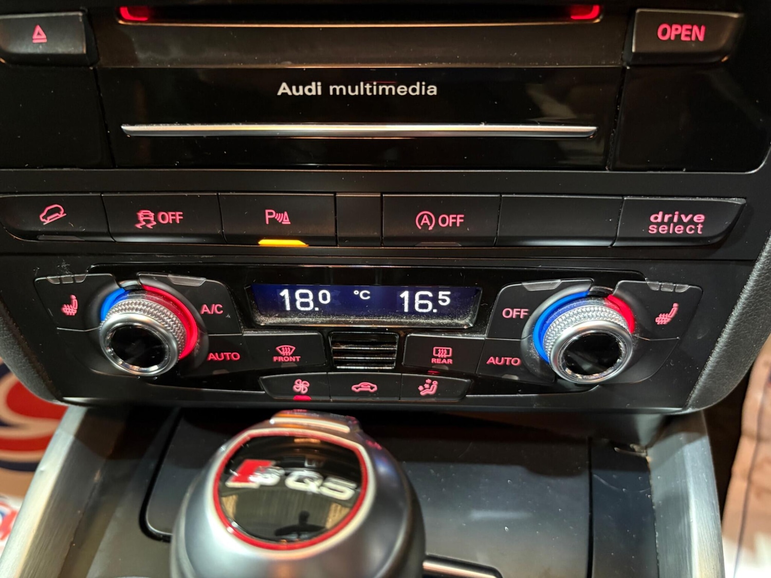 Used Audi SQ5 2015 for sale - 78184790: Photo 23