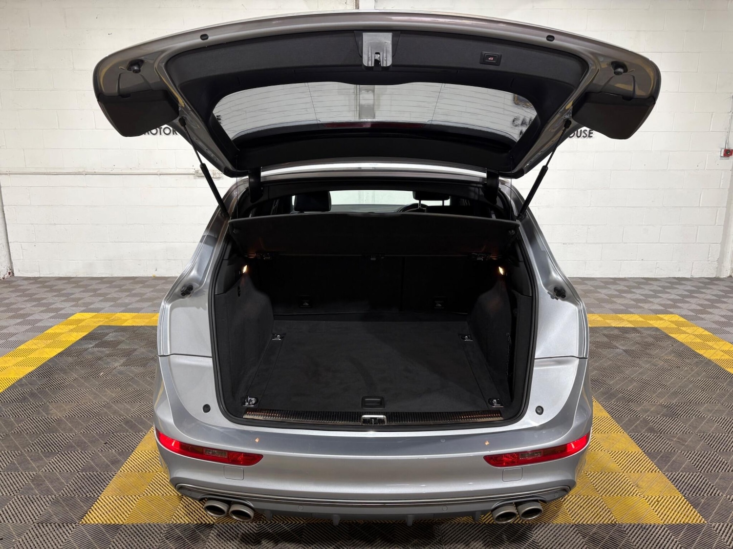 Used Audi SQ5 2015 for sale - 78184790: Photo 62