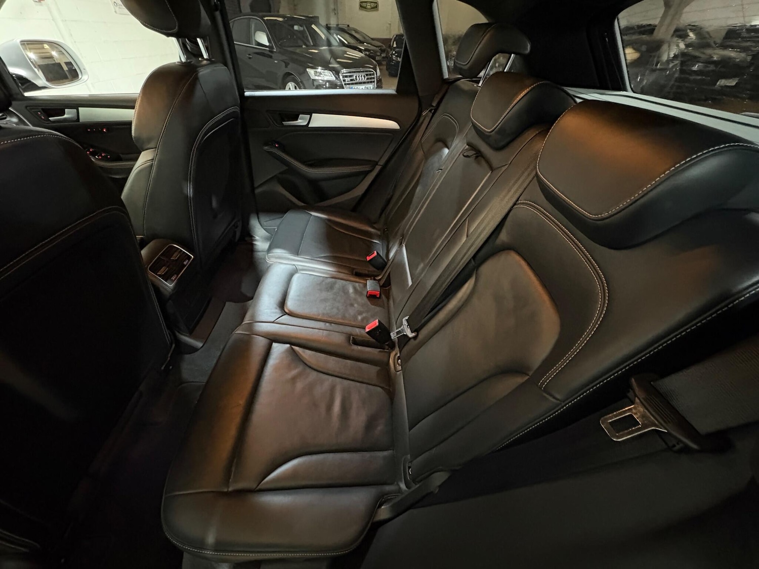 Used Audi SQ5 2015 for sale - 78184790: Photo 85