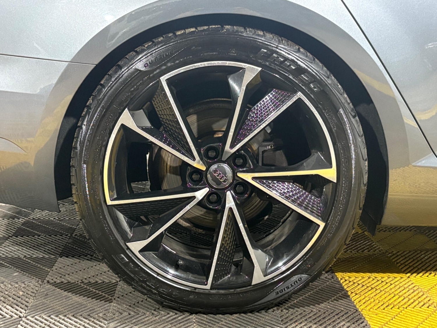 Used Audi A4 2016 for sale - 77040069: Photo 25