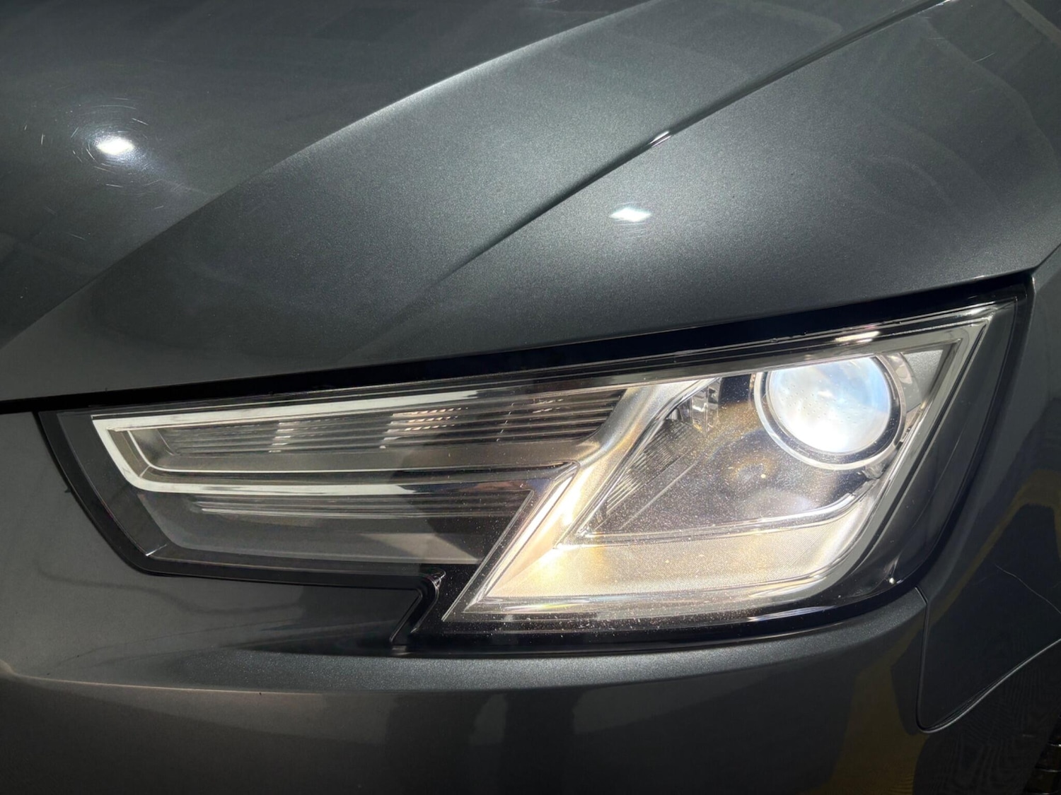 Used Audi A4 2016 for sale - 77040069: Photo 28