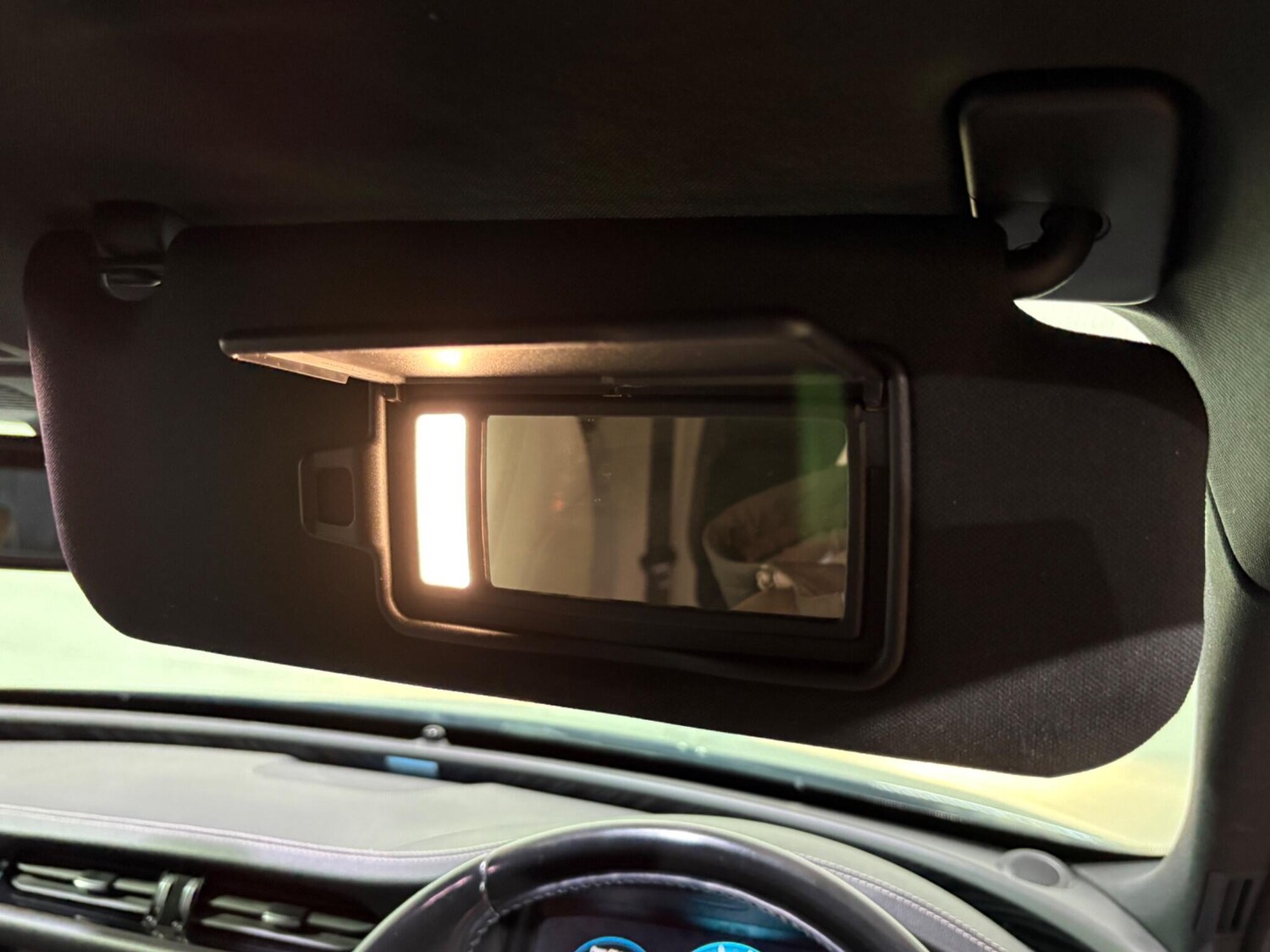 Used Jaguar XF 2017 for sale - 77637546: Photo 12