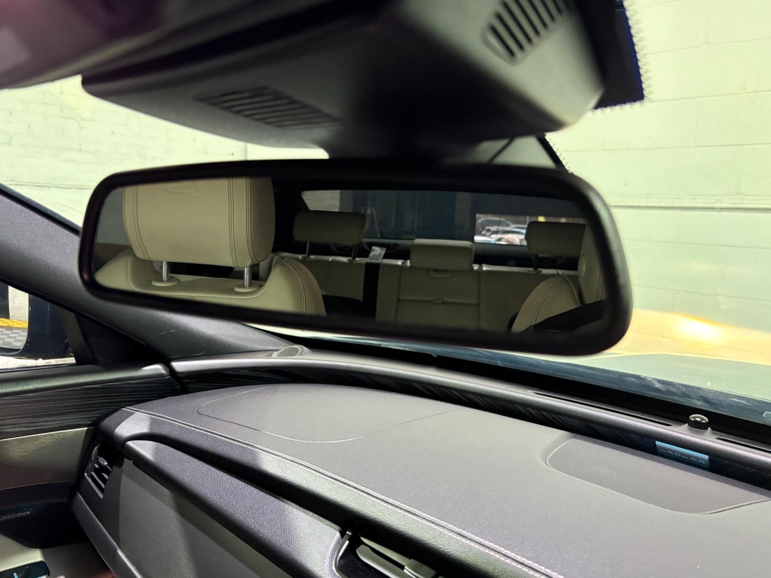 Used Jaguar XF 2017 for sale - 77637546: Photo 14