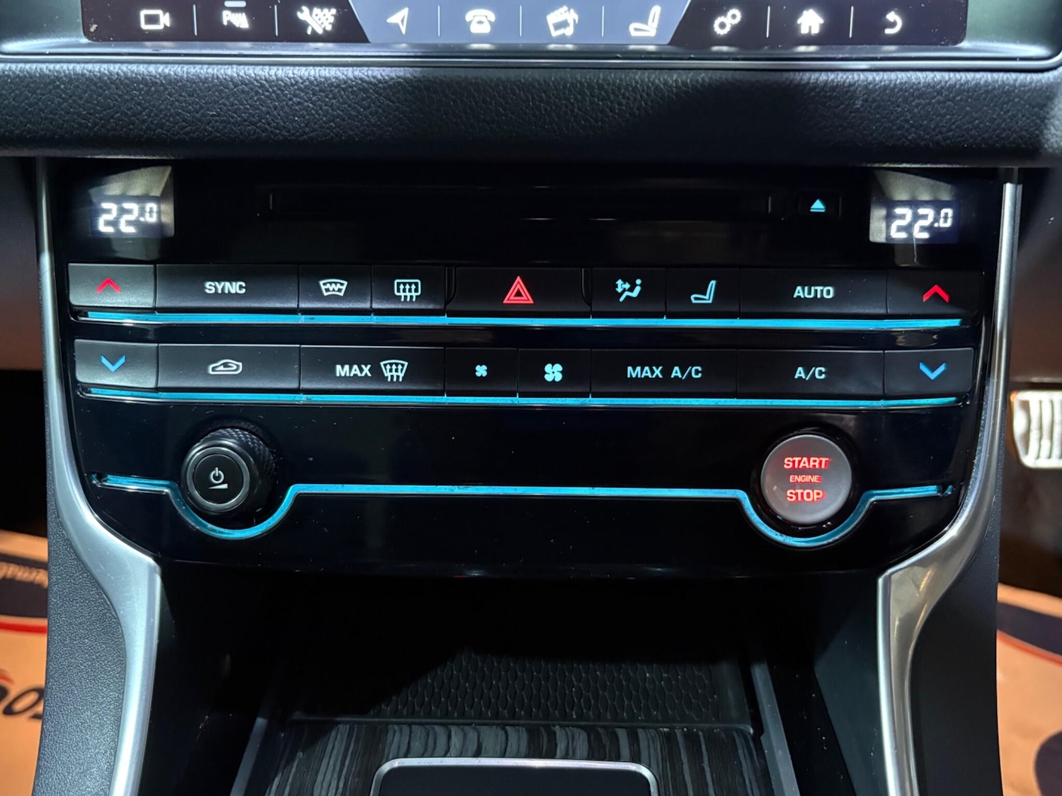 Used Jaguar XF 2017 for sale - 77637546: Photo 20