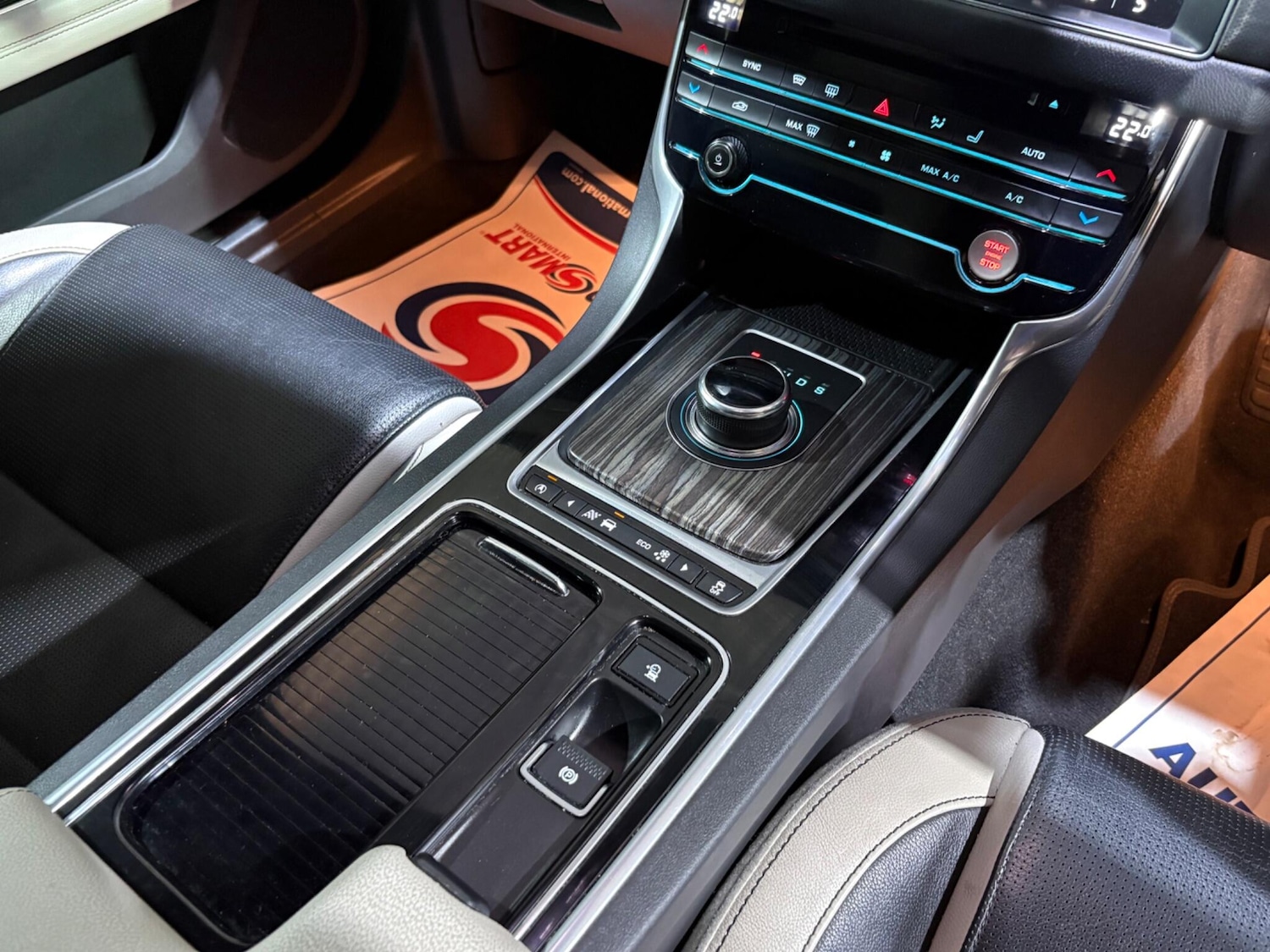 Used Jaguar XF 2017 for sale - 77637546: Photo 23