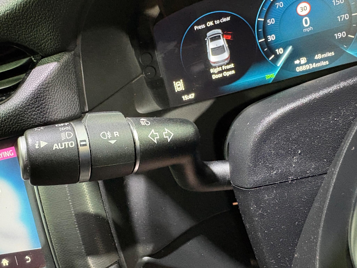 Used Jaguar XF 2017 for sale - 77637546: Photo 28