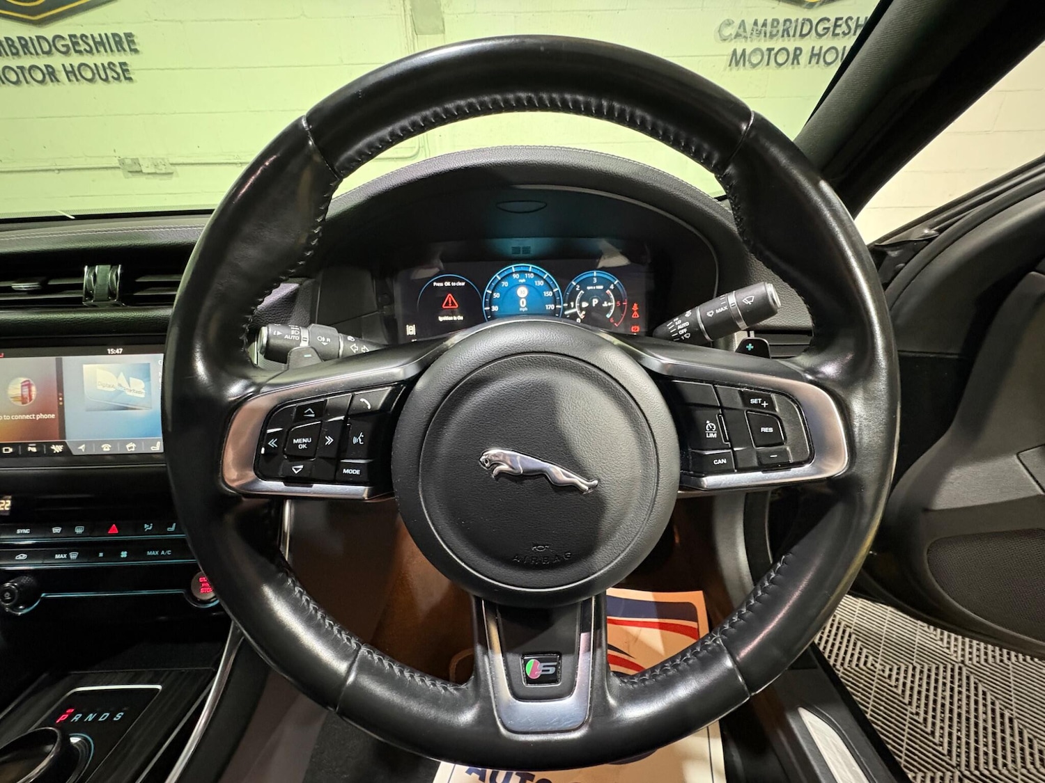 Used Jaguar XF 2017 for sale - 77637546: Photo 35