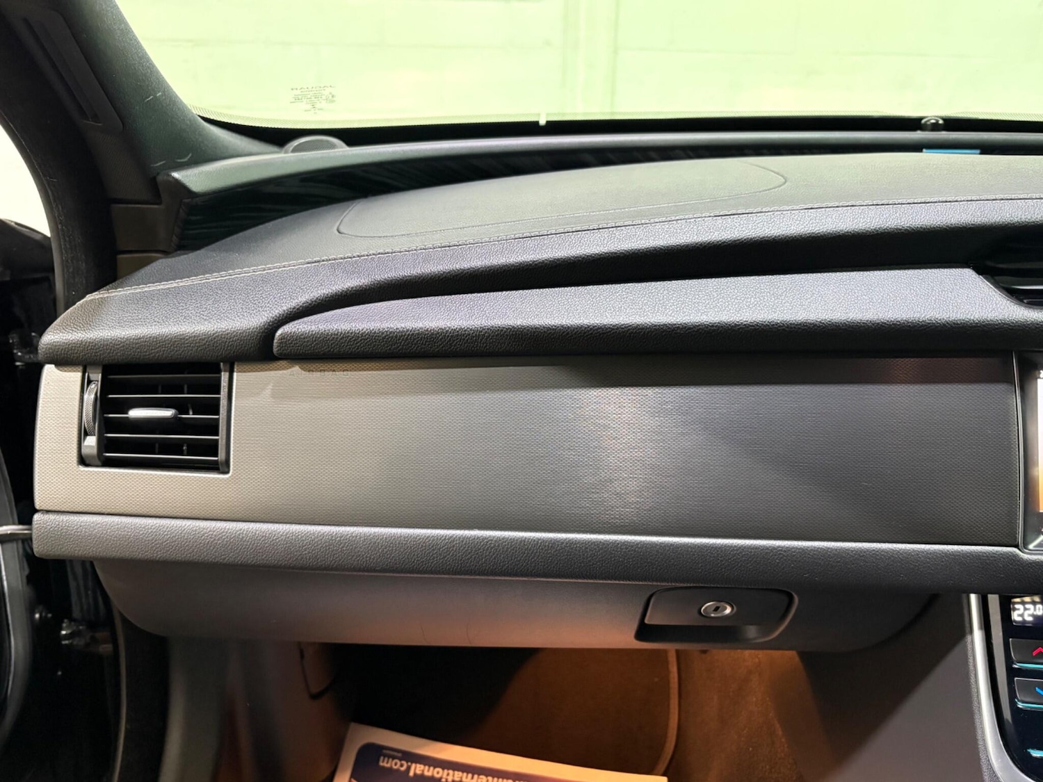 Used Jaguar XF 2017 for sale - 77637546: Photo 66