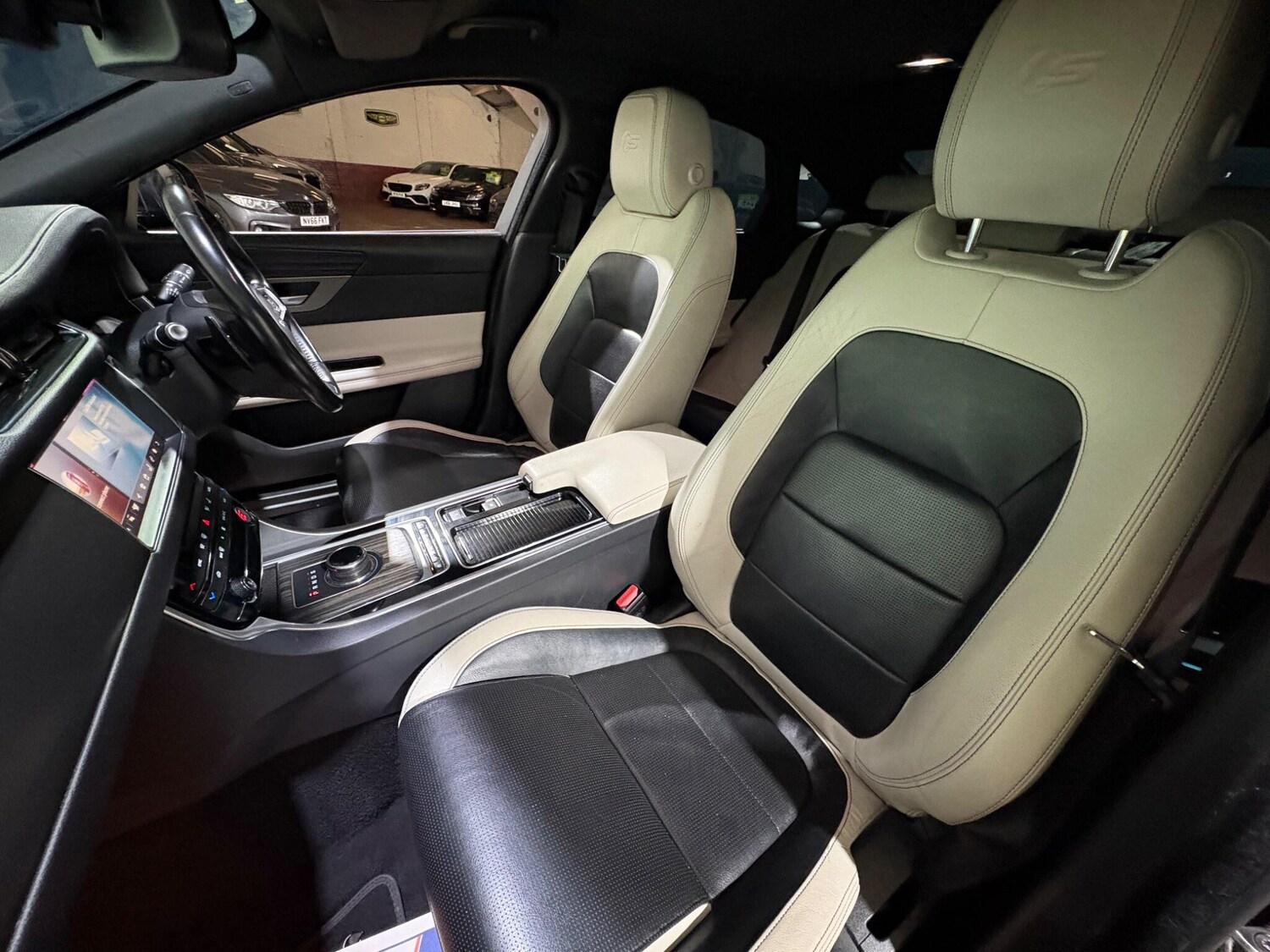 Used Jaguar XF 2017 for sale - 77637546: Photo 69