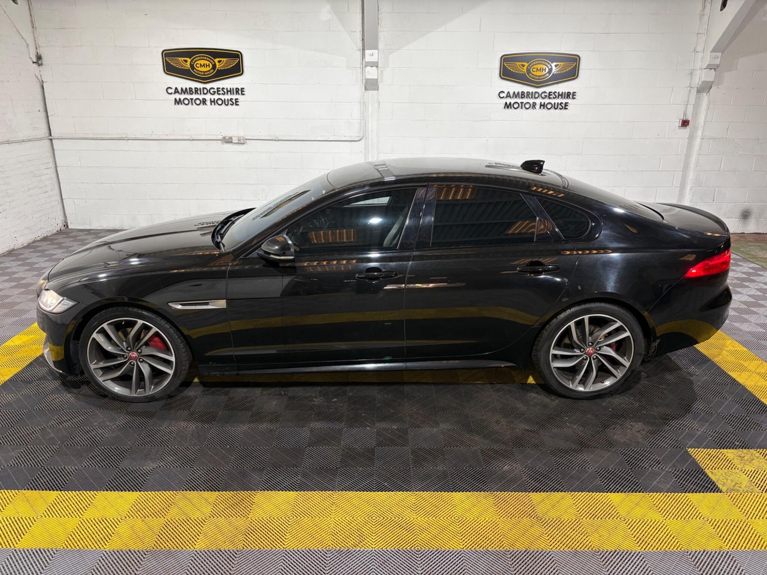Used Jaguar XF 2017 for sale - 77637546: Photo 70