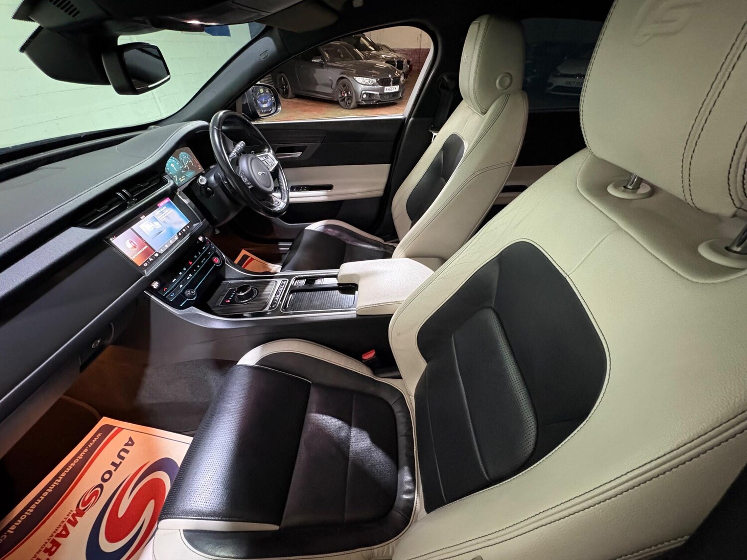 Used Jaguar XF 2017 for sale - 77637546: Photo 71