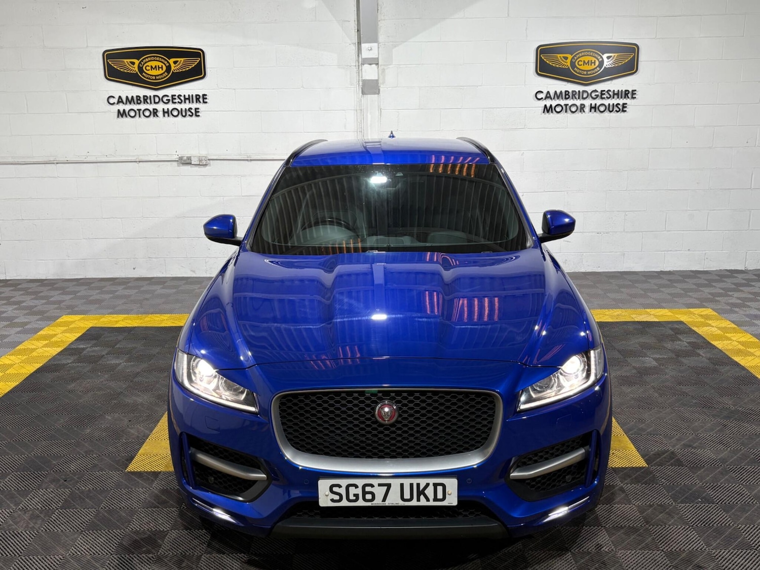 Used Jaguar F-Pace 2017 for sale - 76801476: Photo 12