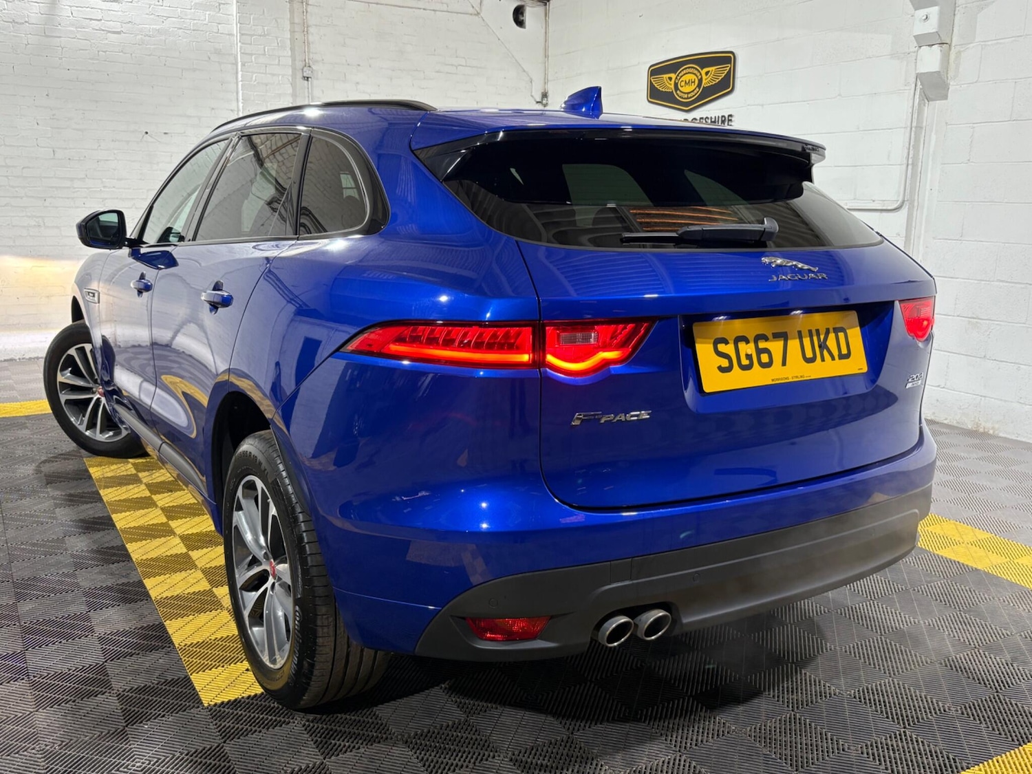 Used Jaguar F-Pace 2017 for sale - 76801476: Photo 14