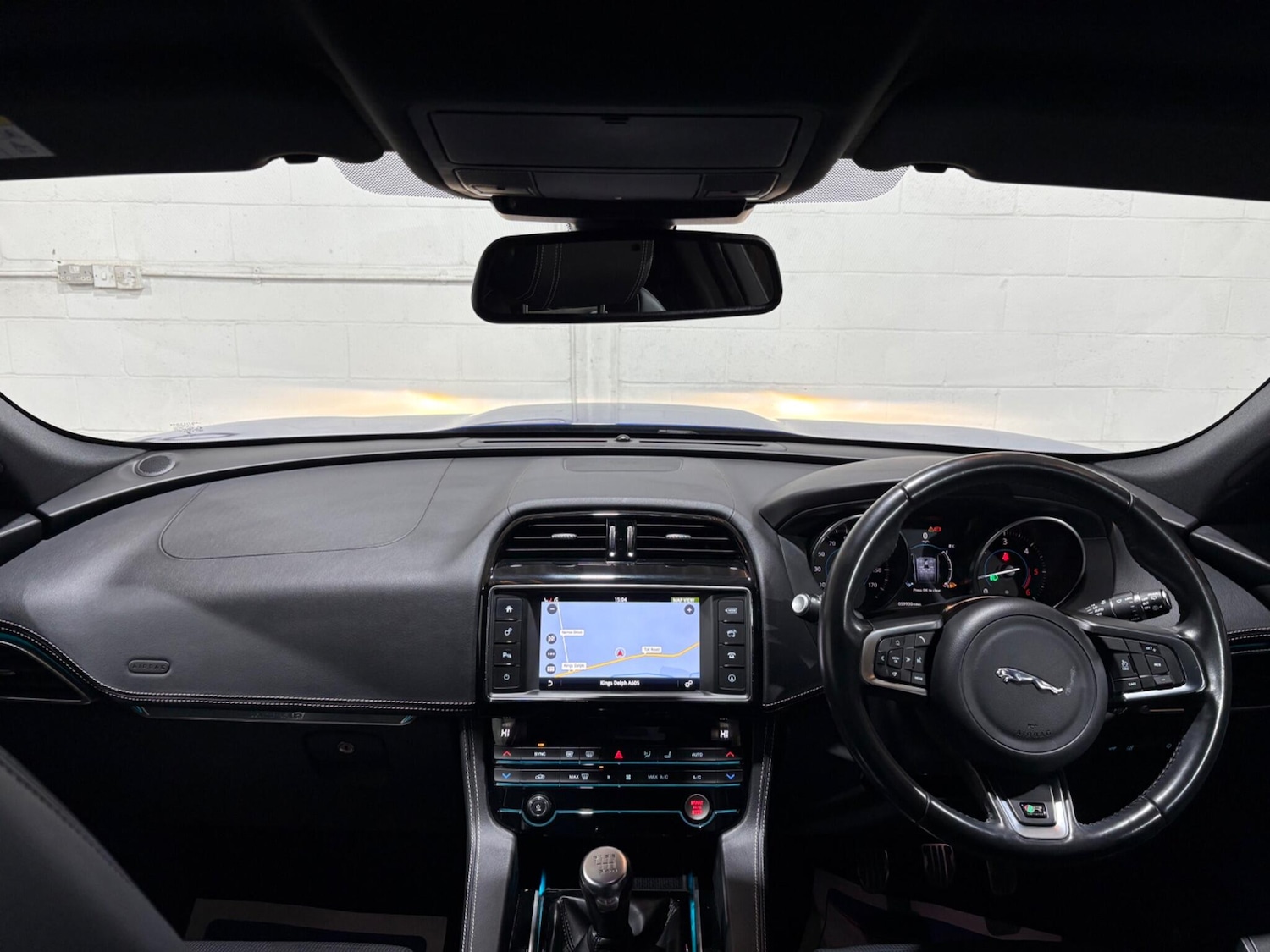 Used Jaguar F-Pace 2017 for sale - 76801476: Photo 17