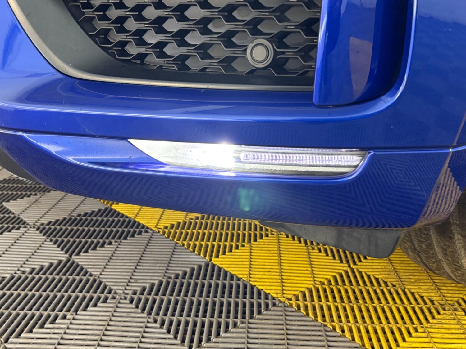 Used Jaguar F-Pace 2017 for sale - 76801476: Photo 32